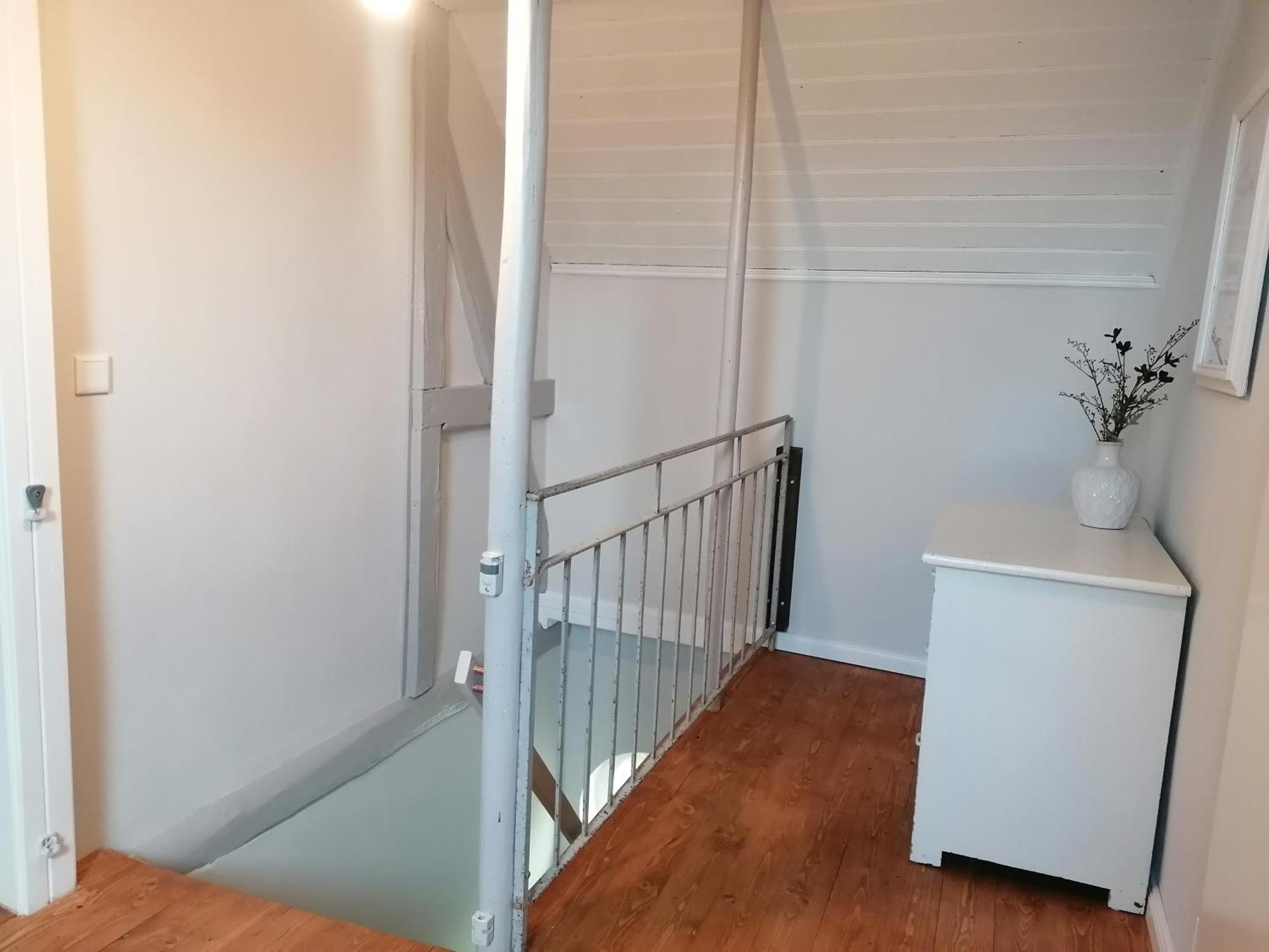 Haus Sandstein Glueck Biedermann
